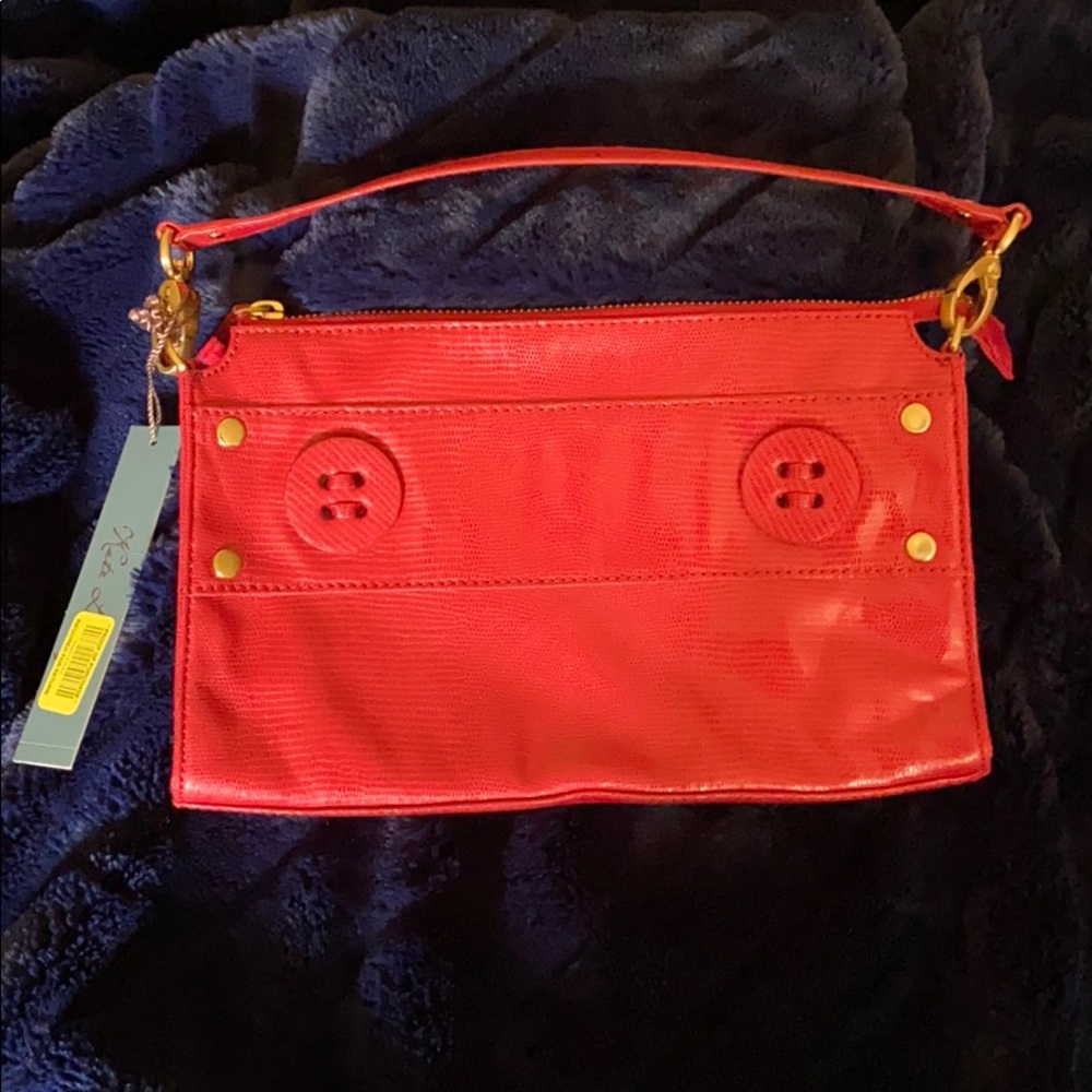 KATE LANDRY. CLUTCH/SMALL PURSE. RED. CLASSY. CUTE
